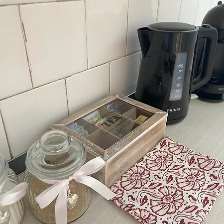 شقة Nosztalgia Apartman *